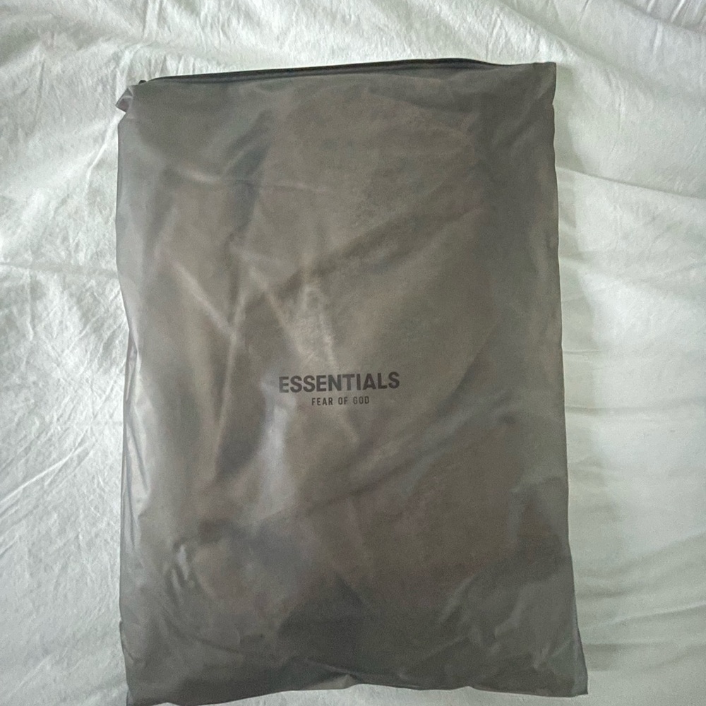 ESSENTIALS LS Tee - Core Heather / S - Picture 4 of 4
